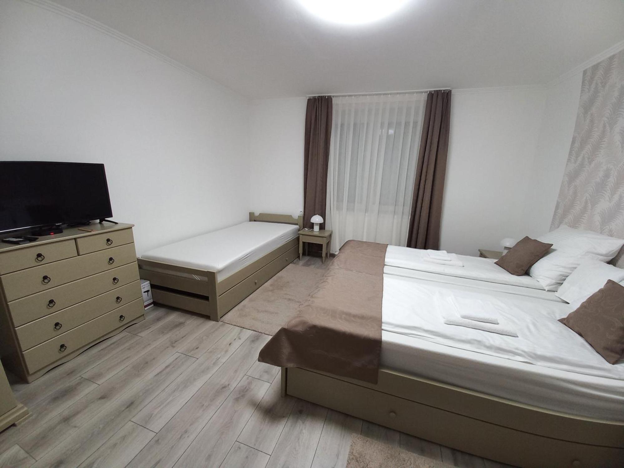 Ilona Apartman Дьюла Екстер'єр фото