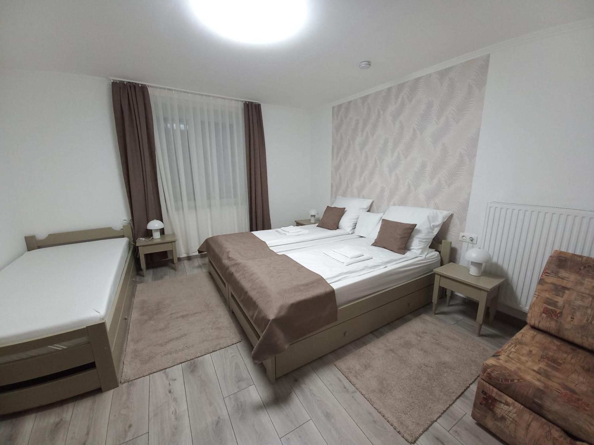 Ilona Apartman Дьюла Екстер'єр фото